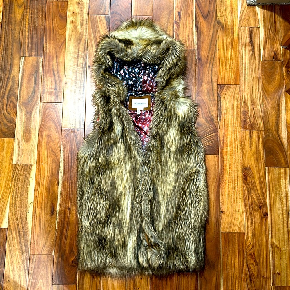 Y2K BCBGeneration XS “fur” hooded vest